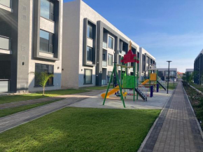 Urban Awe Apartment- Setlhoa